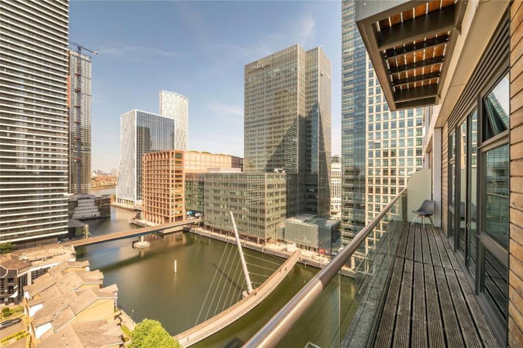 Апартаменты Penthouse Canary Wharf - Free Wifi *